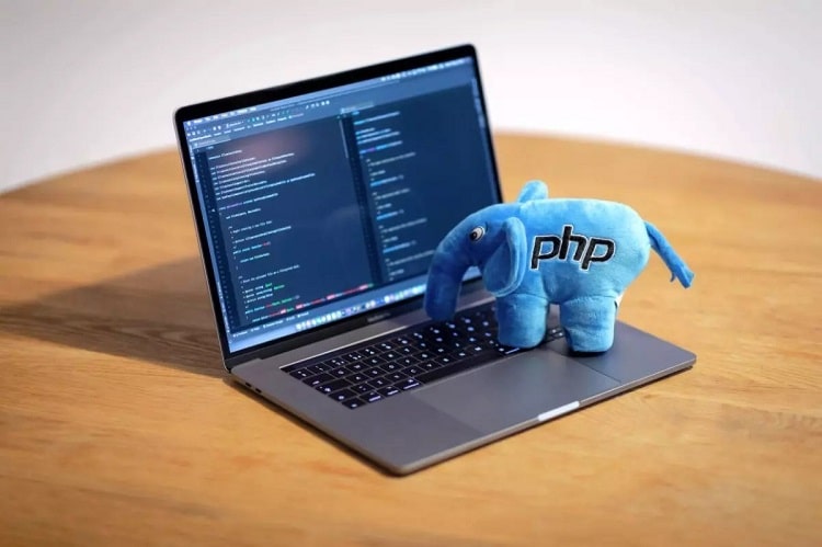 بازار کار PHP